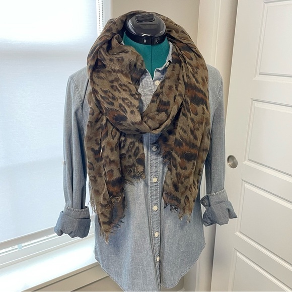 American Eagle Set of 4 Lightweight Infinity Cotton Scarves - Picture 2 of 12